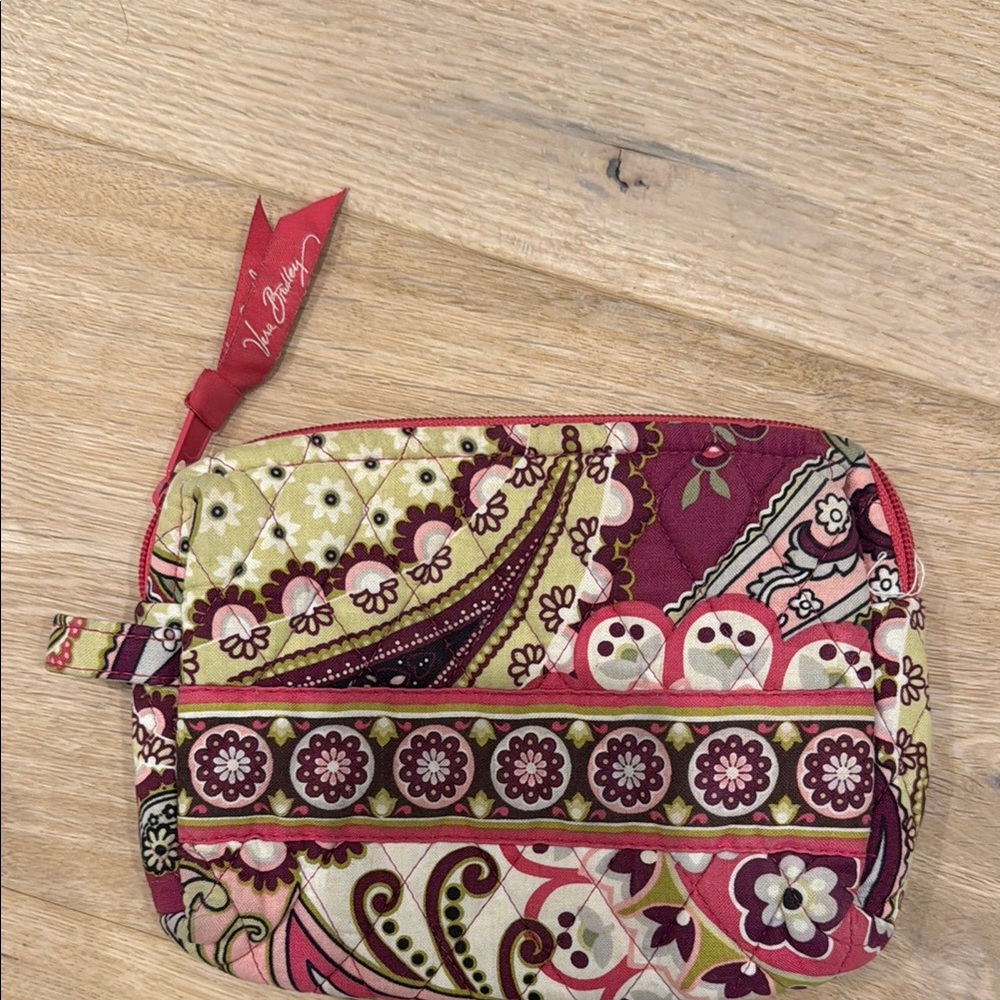 Vera Bradley very berry Quilted pouch
